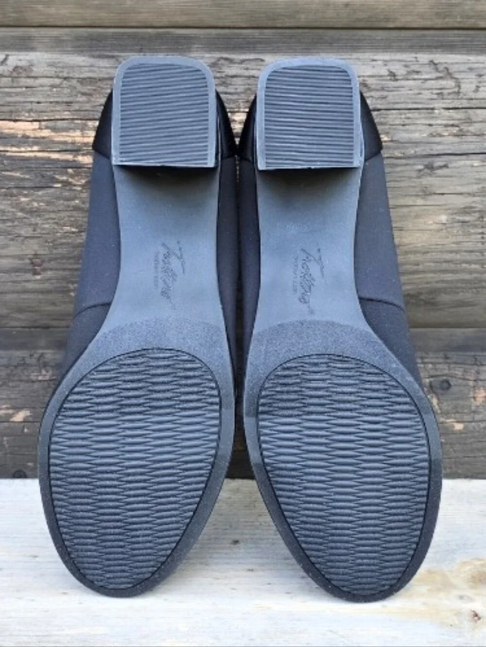 Trotters NEW Quincy 90s Office Siren Block Heel Comfort Heeled Loafer Pumps 9.5N